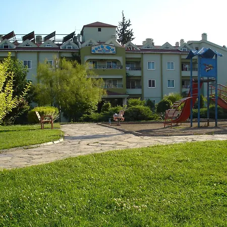 Otel Parkmar 2*